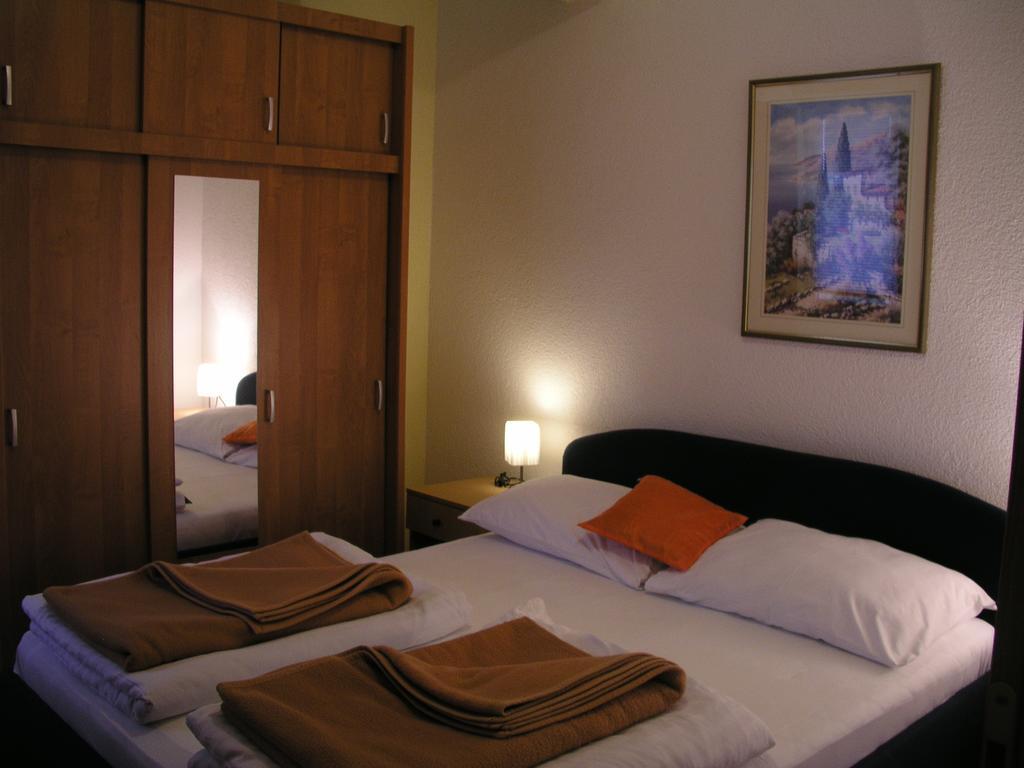 Aparthotel Pecic Gradac (Split-Dalmatia) Exterior foto