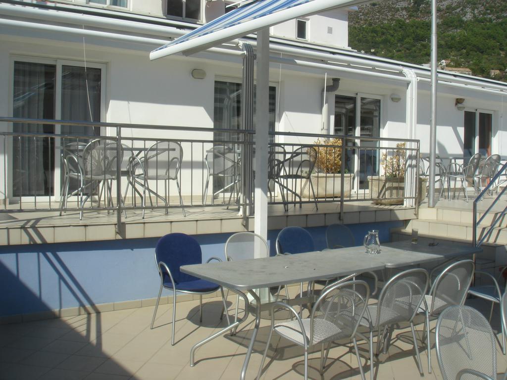Aparthotel Pecic Gradac (Split-Dalmatia) Exterior foto