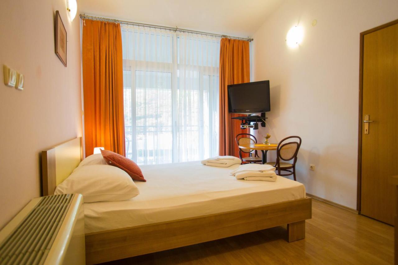 Aparthotel Pecic Gradac (Split-Dalmatia) Exterior foto
