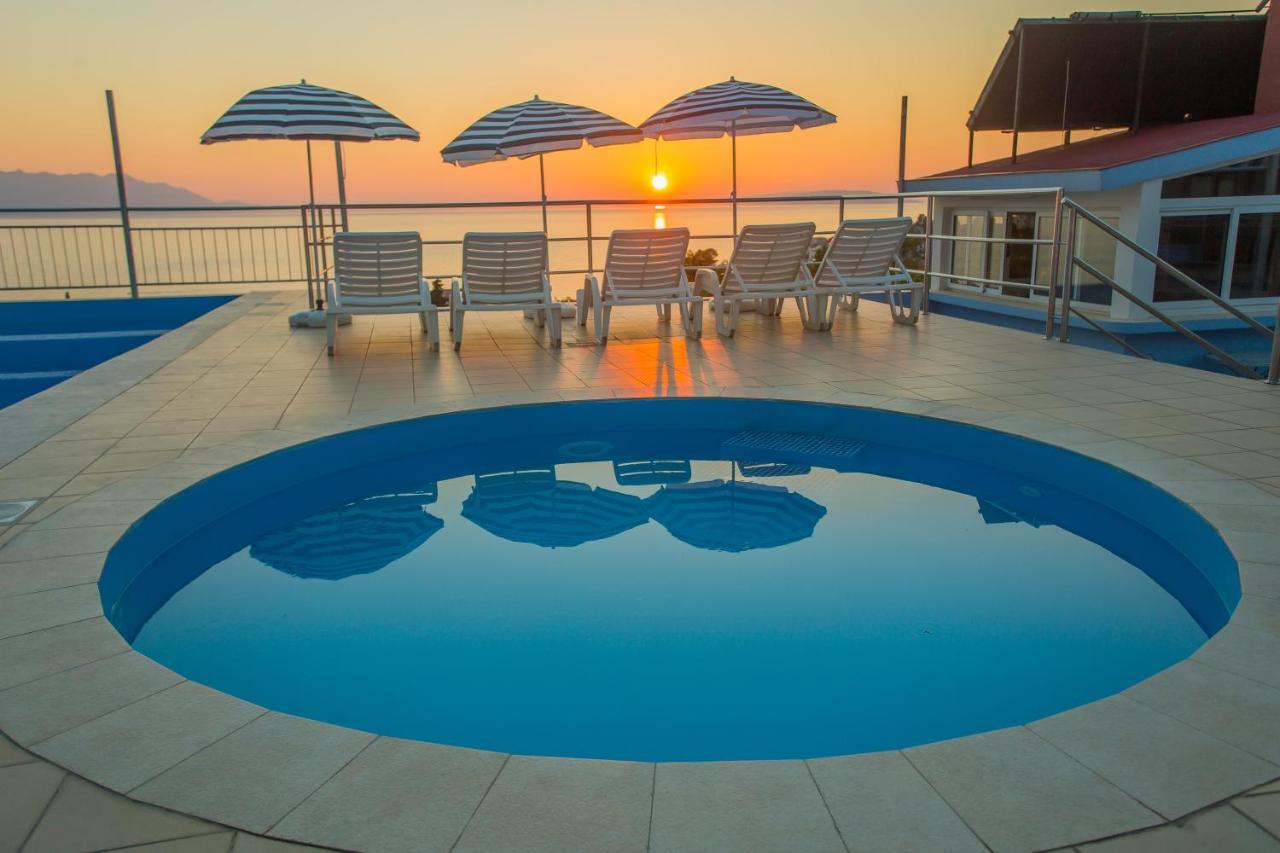 Aparthotel Pecic Gradac (Split-Dalmatia) Exterior foto